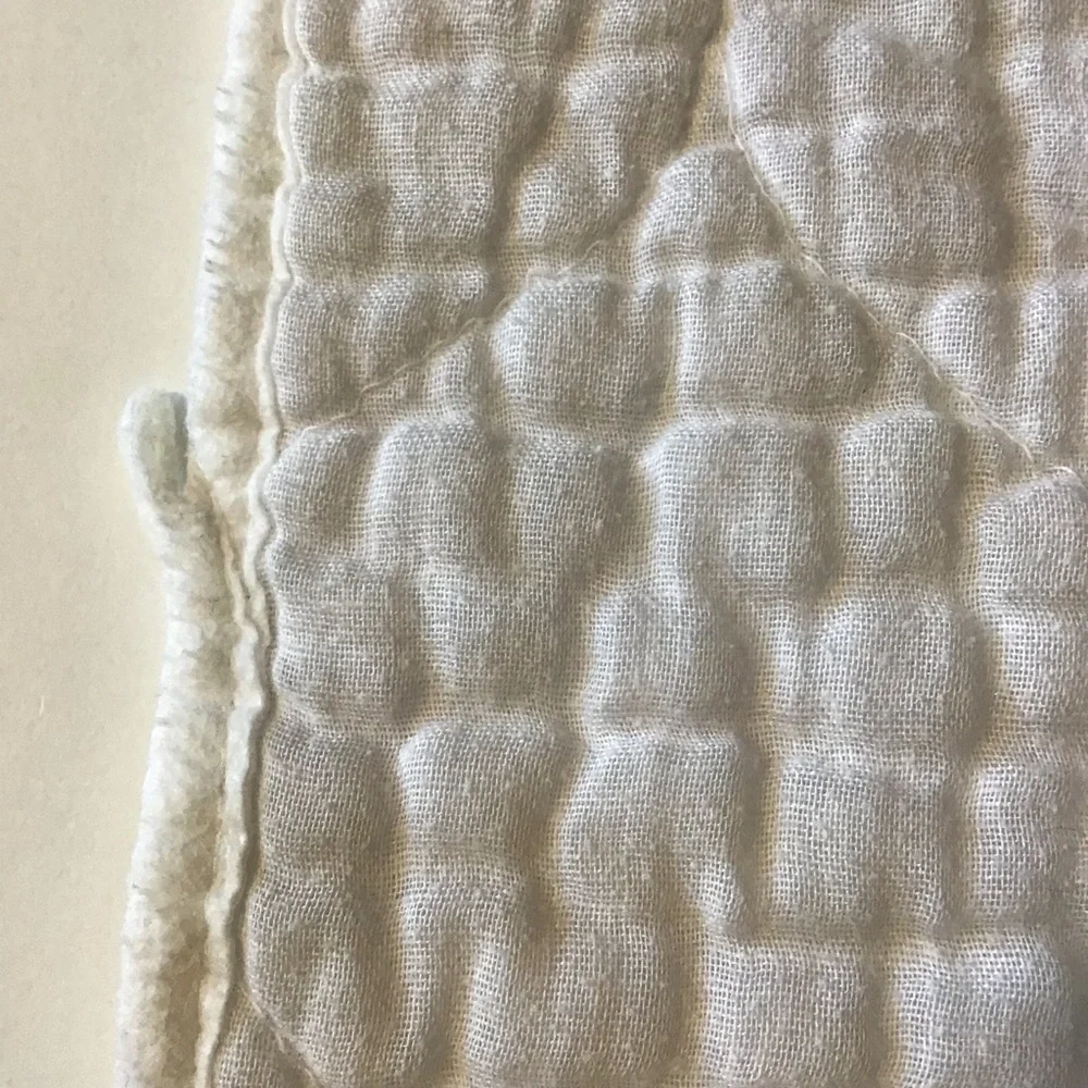 VTG Dundee Crib Mattress Pad White Quilted Rectangle Round Corners Made in USA